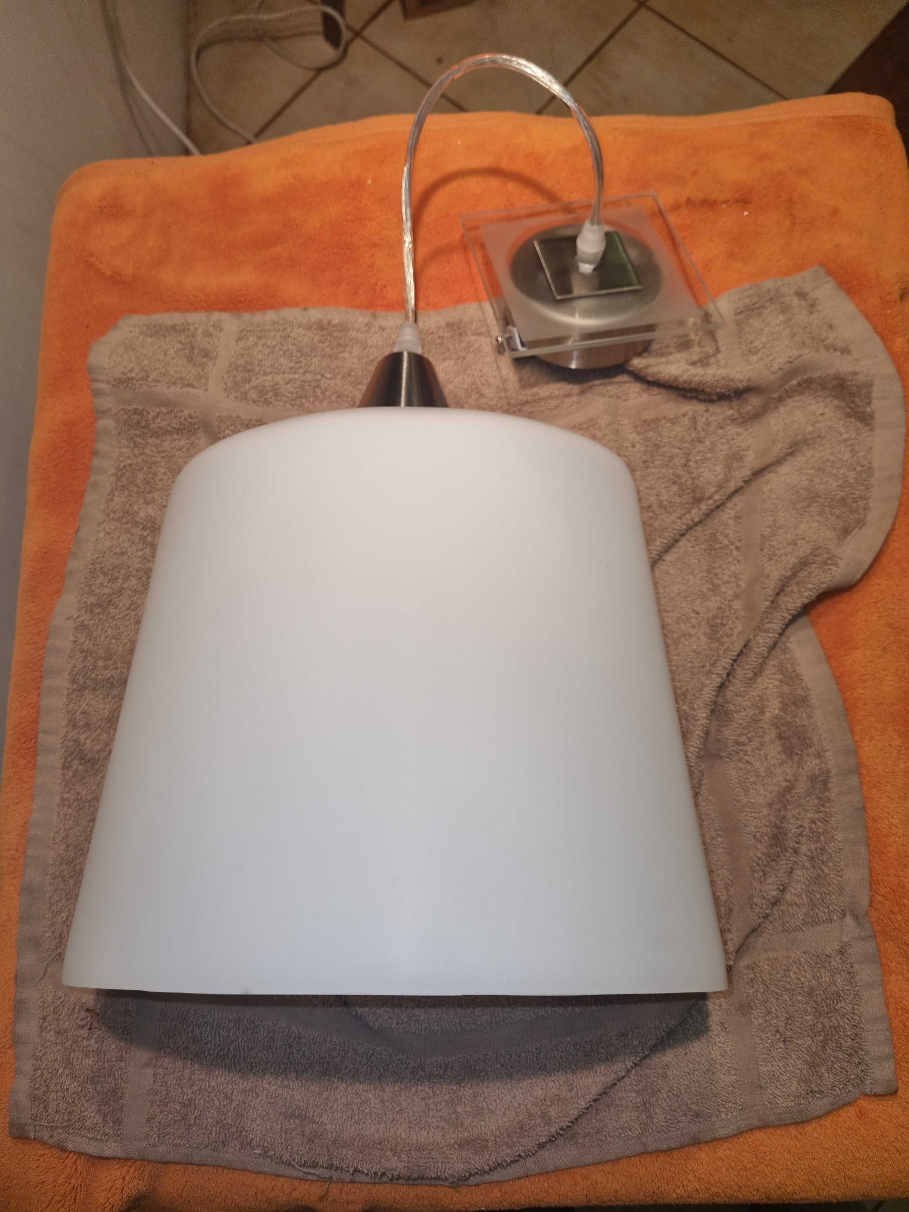 Lampa wisząca biała