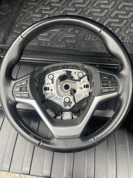 Руль BMW X5 F15 дістронік