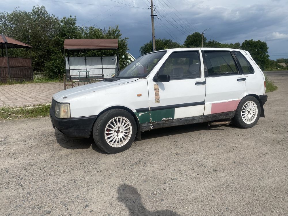 Продам Fiat uno 75
