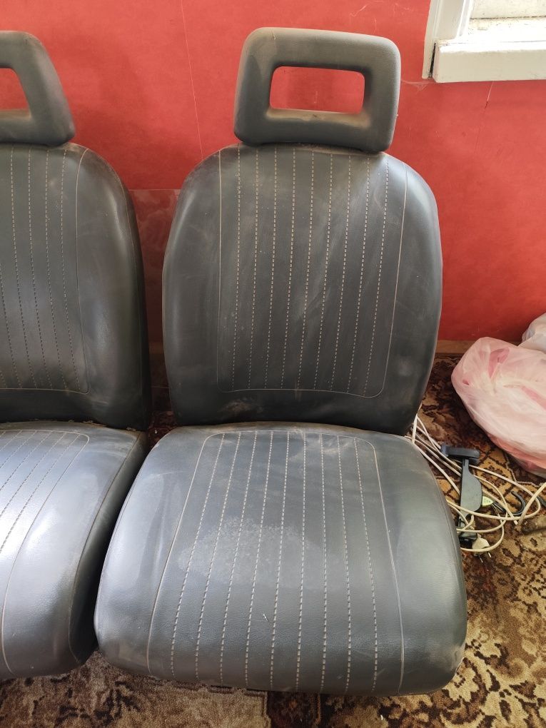 Fotele fiat 126p