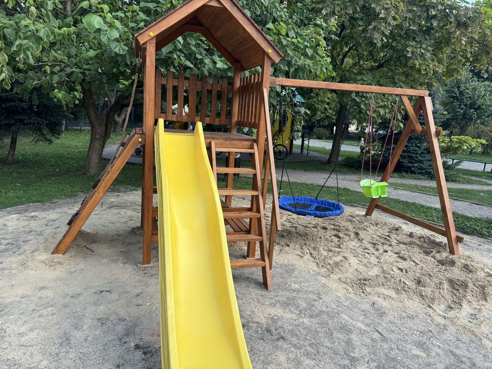 Дитячий майданчик, багатофункціональний