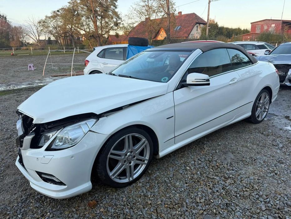Mercedes-Benz Klasa E AMG Sportpakiet, skóry, xenony, czujniki