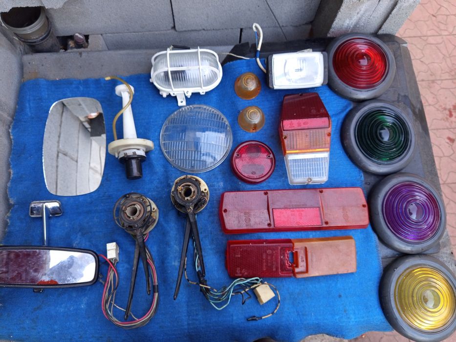 Фонари задние стопы повороты,зеркала,галогенная фара Ваз-21011,Камаз.