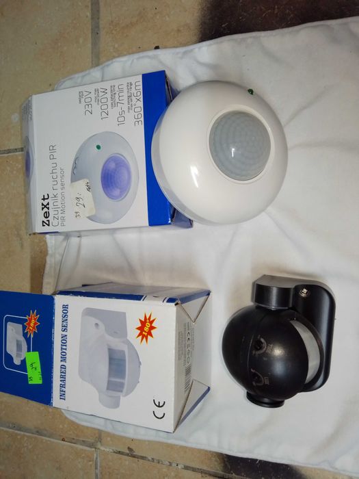 Czujniki ruchu 2 szt 180° i 360°