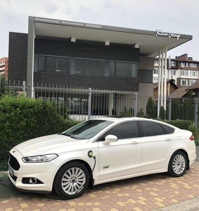 Ford Fusion Titanium Phev 2014 White 2.0L