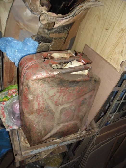 Канистра стальная 20 литров, из под масла