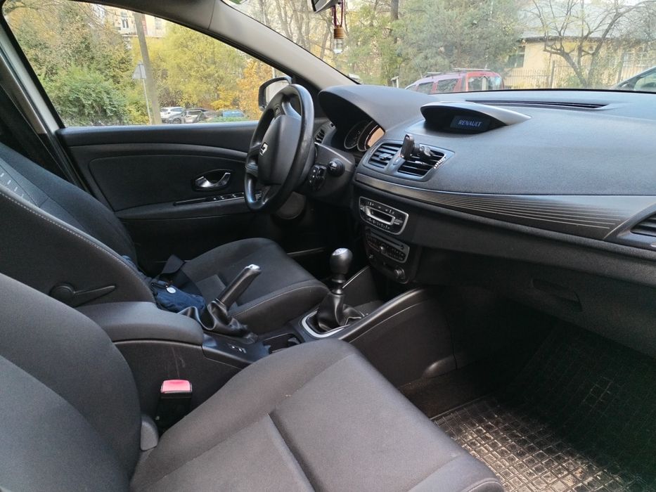 Рено Меган 3, всі питання за телефоном