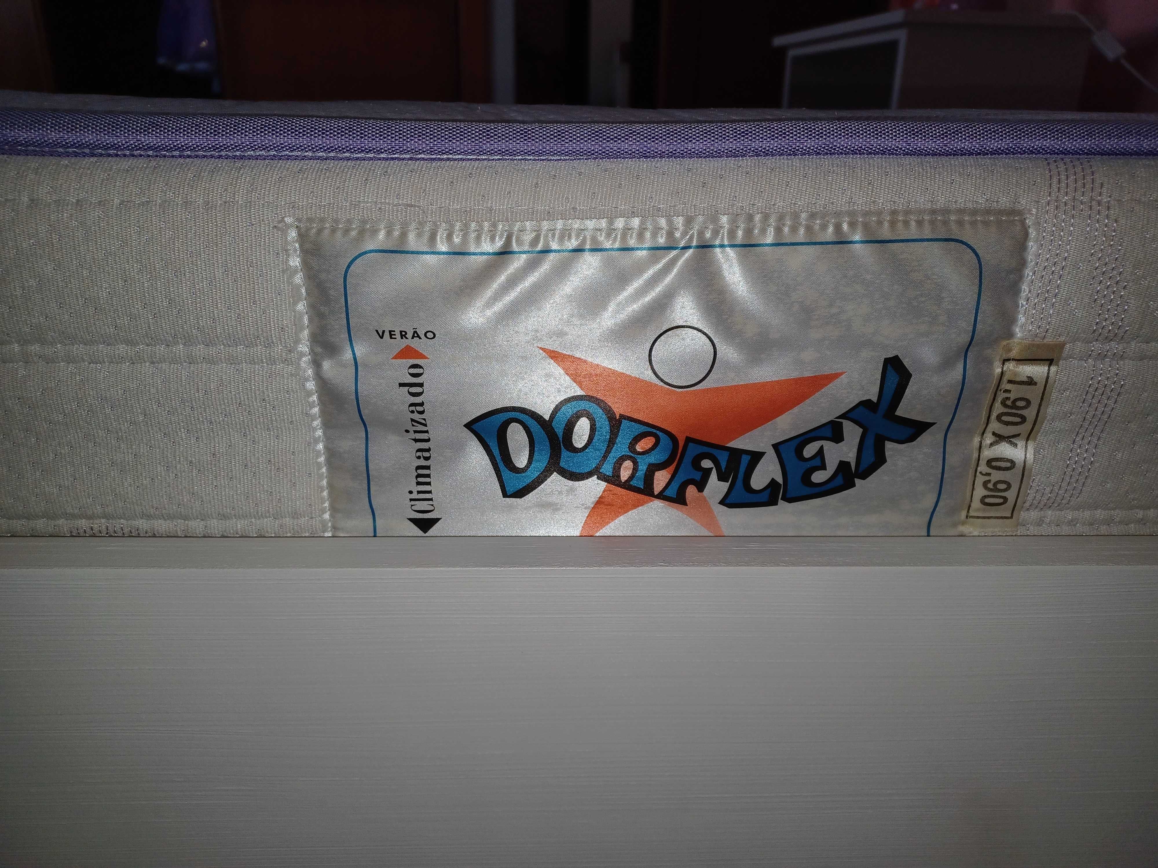 Cama de solteiro para menina