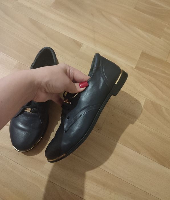 Продам туфли натуральная кожа женская весна -осень р 36