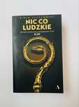 Nic co ludzkie Piotr Głuchowski powieść inspirowana filmem Kler