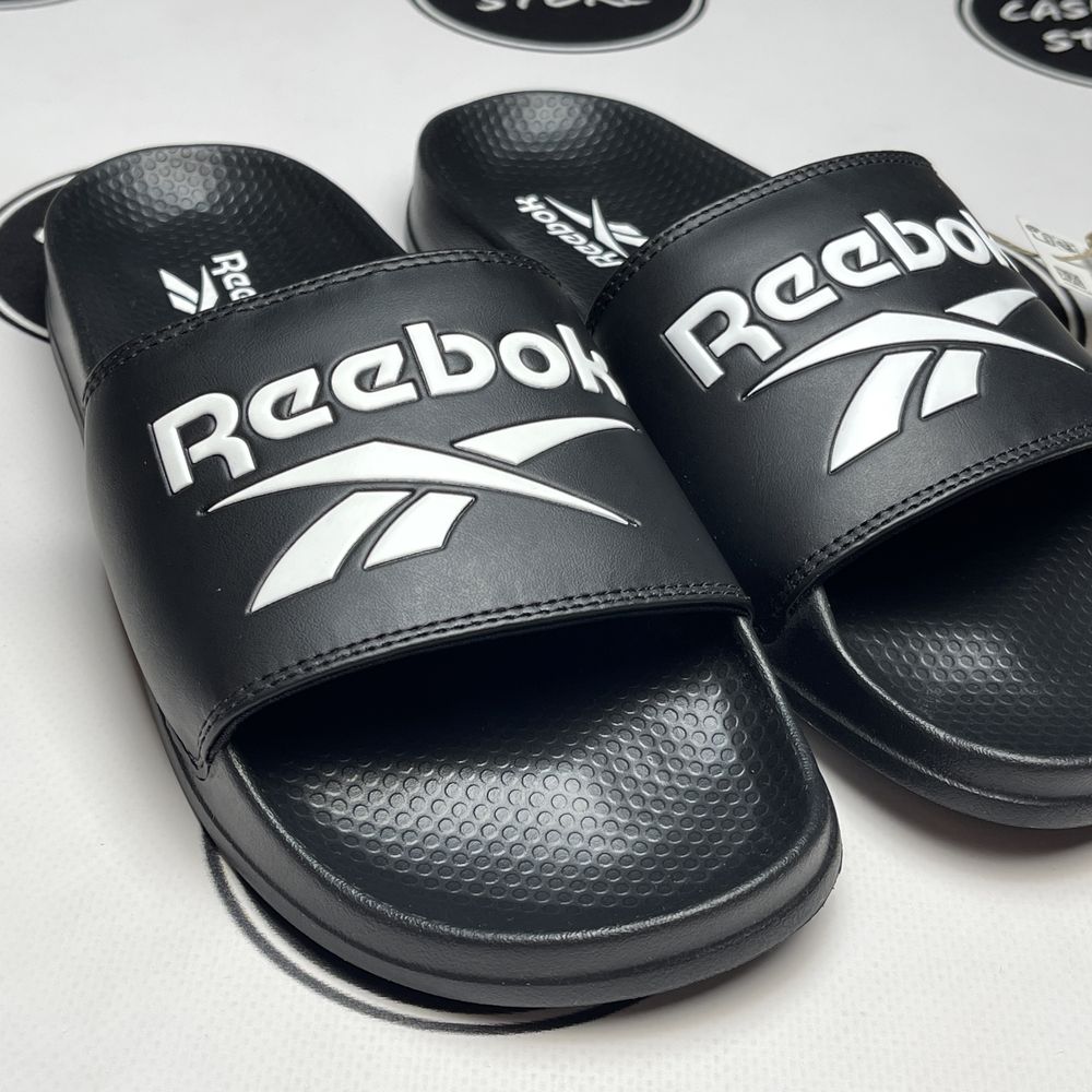 ОРИГІНАЛ Чоловічі Тапочки Reebok 40.5 з США