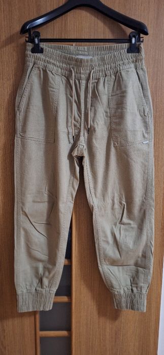 Szerokie spodnie Diverse