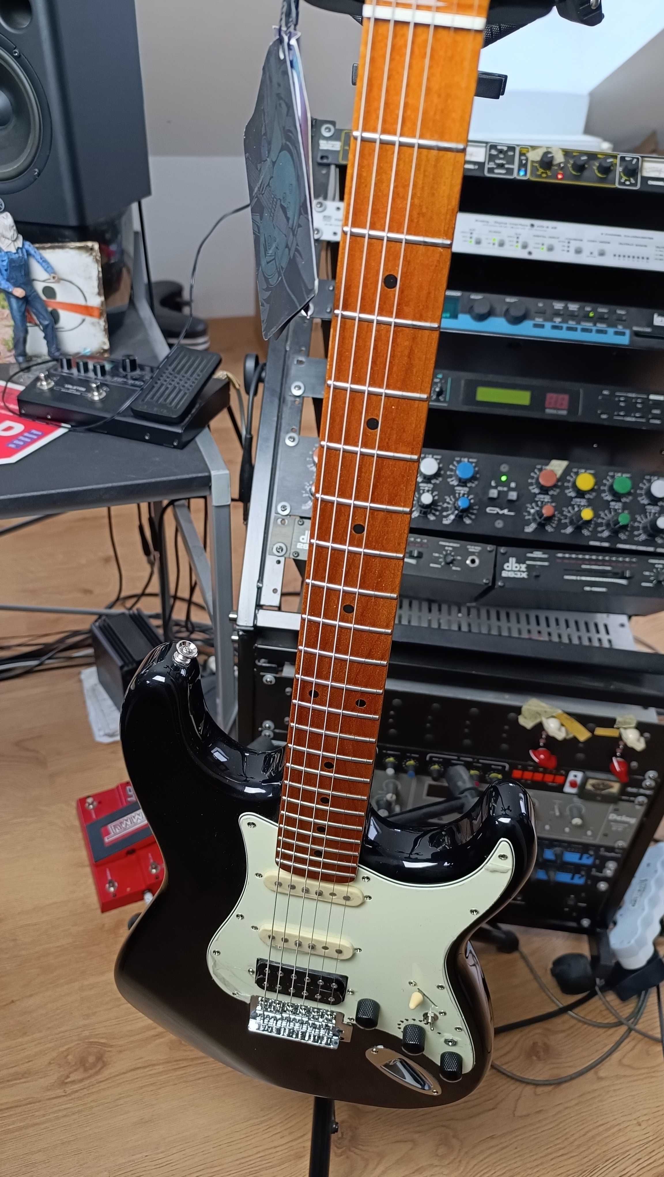 Gitara elektryk SMIGER LG2i3 z efektami (nie Fender, Jackson, Gibson)