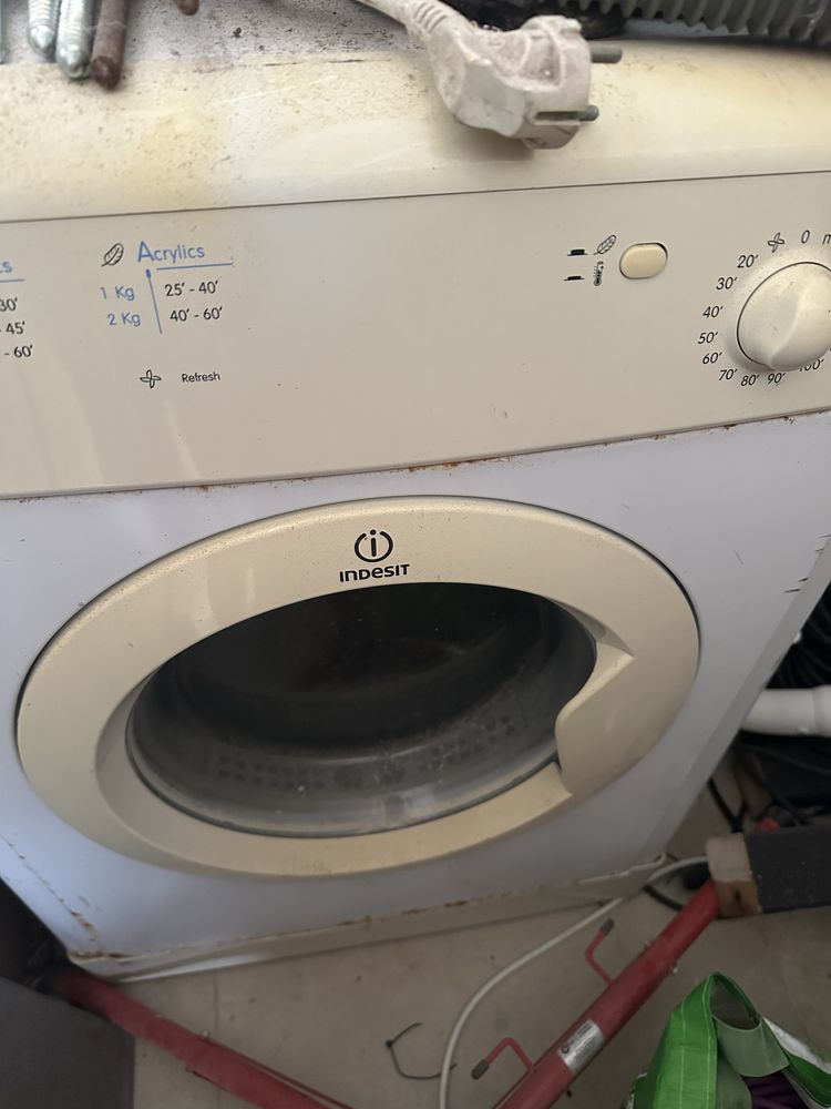 Máquina de secar roupa 7kg
