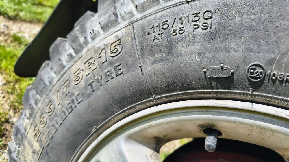 Opony mt 235/75r15 dot0123