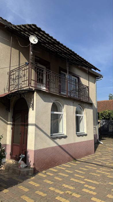 Продається будинок в с. Іванівці , 8км від Мукачева