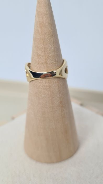 Nowy złoty pierścionek typu Chanel obrączka pancerka cyrkonie p 585