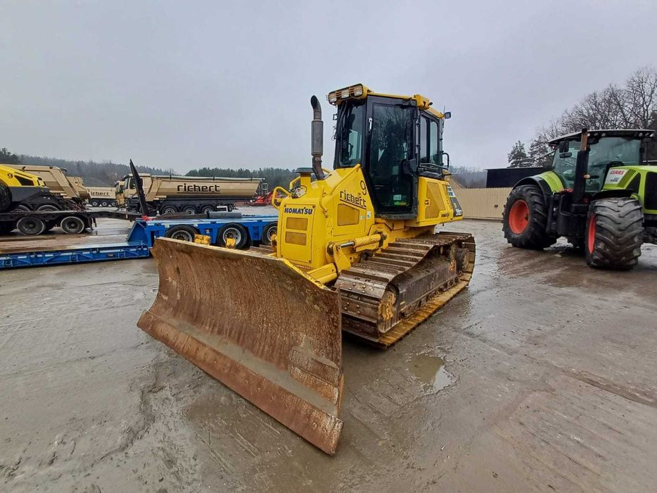 Spycharka Komatsu D51EX-22 / 2014r.