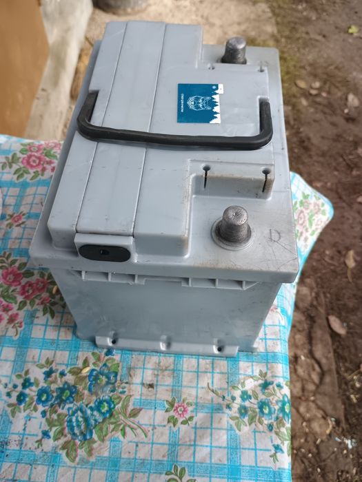 Продам акамулятор 60А