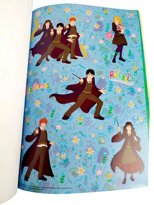 Naklejki 20 kartek książeczka Harry Potter ok 1000 naklejek