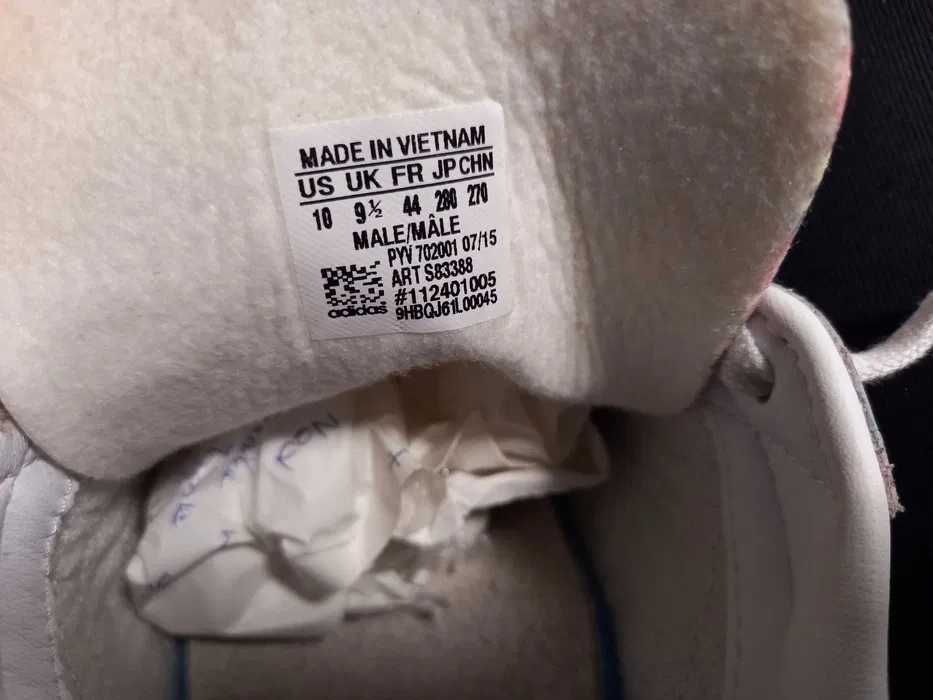 Buty Adidas Superstar Nigo.