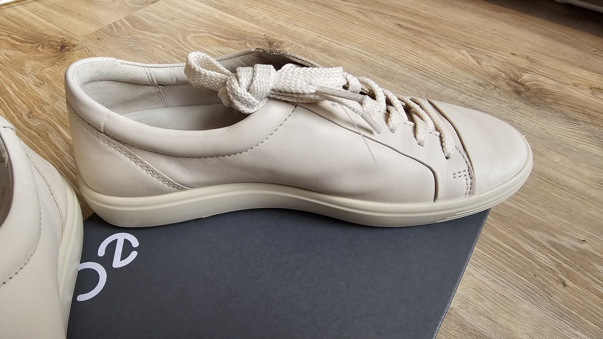 Sneakersy Ecco - rozm.38
