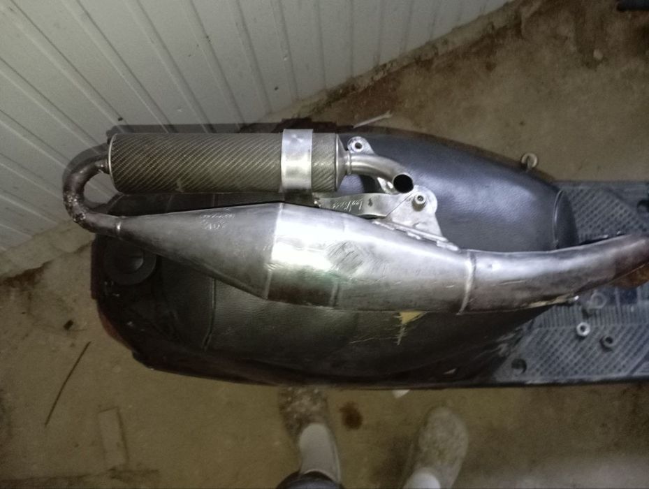 Саксофон Leovince-ZX