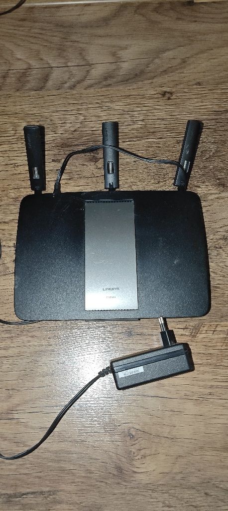 Router wifi Linksys EA6900