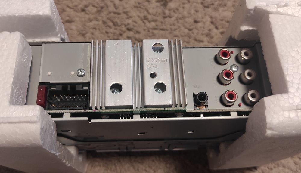 Аатомагнітола  Kenwood KMM-BT 309