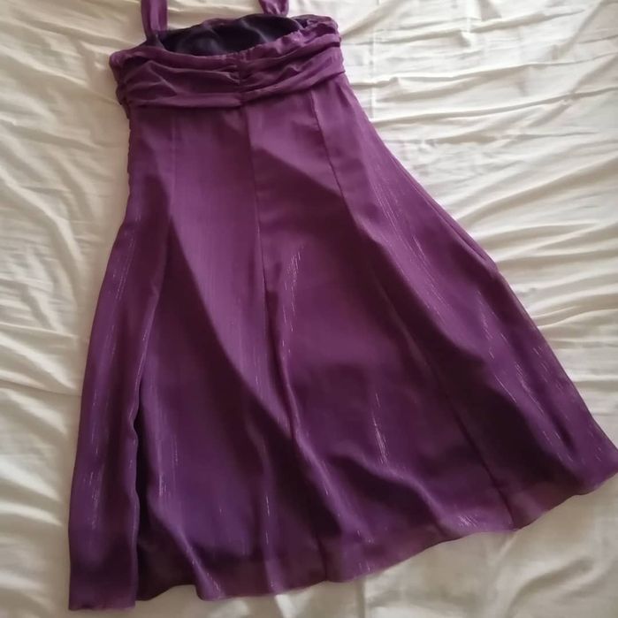 Vestido roxo de cerimónia