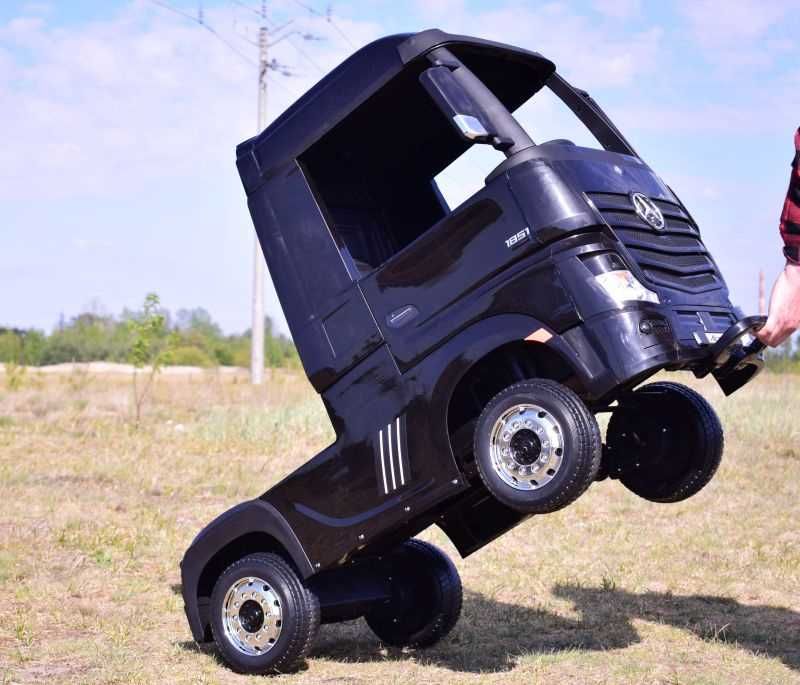 Autko na akumulator MEGA CIĘŻARÓWKA MERCEDES ACTROS 4X4 zabawka pojazd