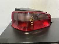 Farolim traseiro direito Citroen saxo ano 93/00