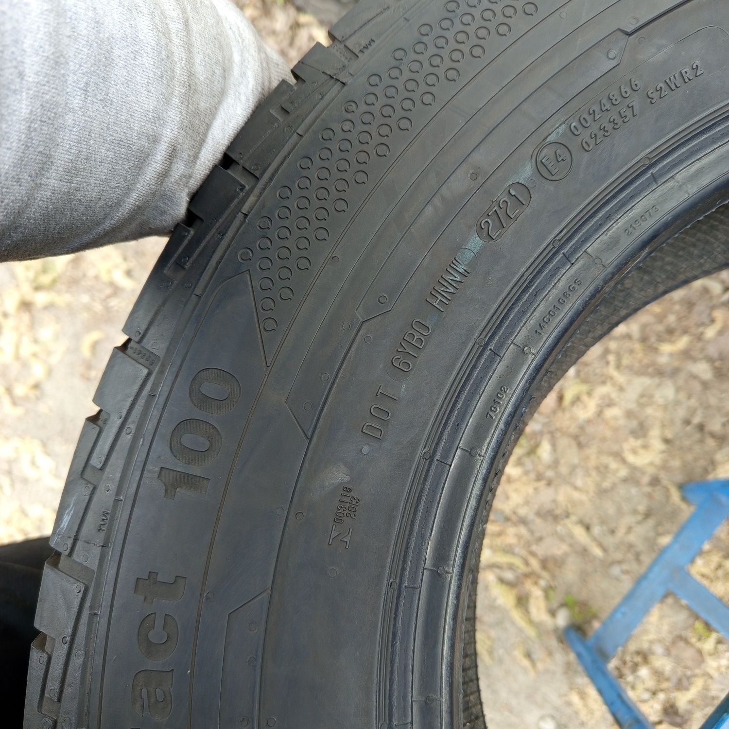 4x 235/65r16C Continental ContiVanContact 100 z 2021r 9mm