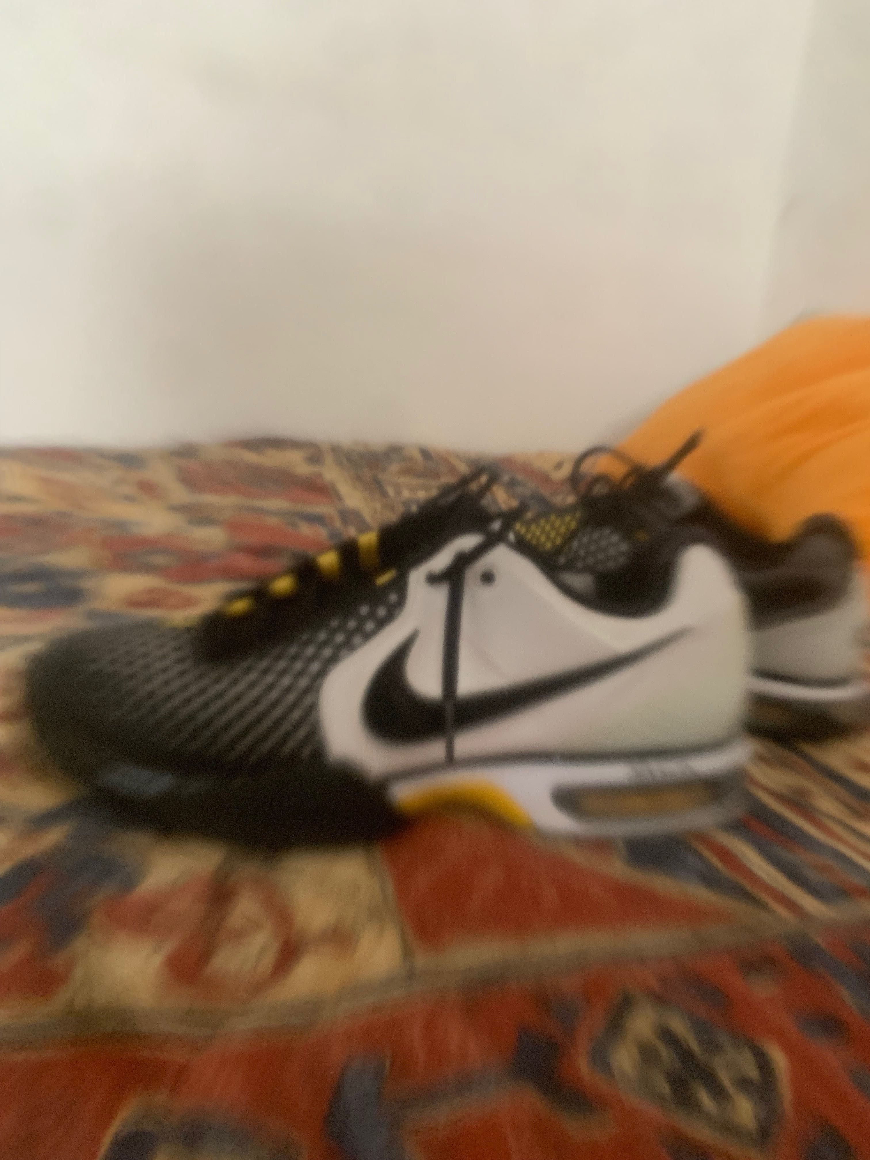 Nike Air Max Ballistic 3.3