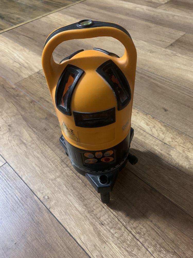 Laser krzyżowy Geofennel FL 60 Maxi Liner
