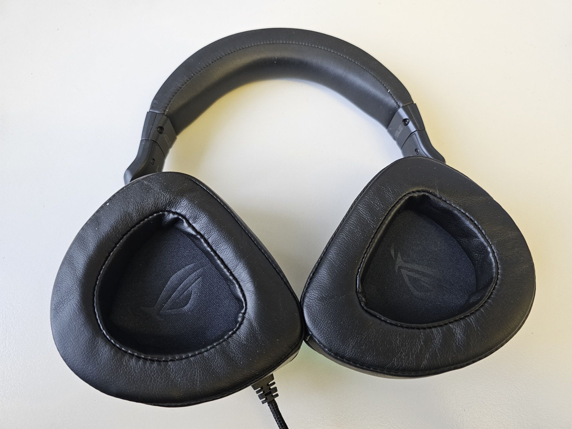 Навушники з мікрофоном ASUS ROG Delta S Quad-DAC ESS 9218 Hi-Res Audio