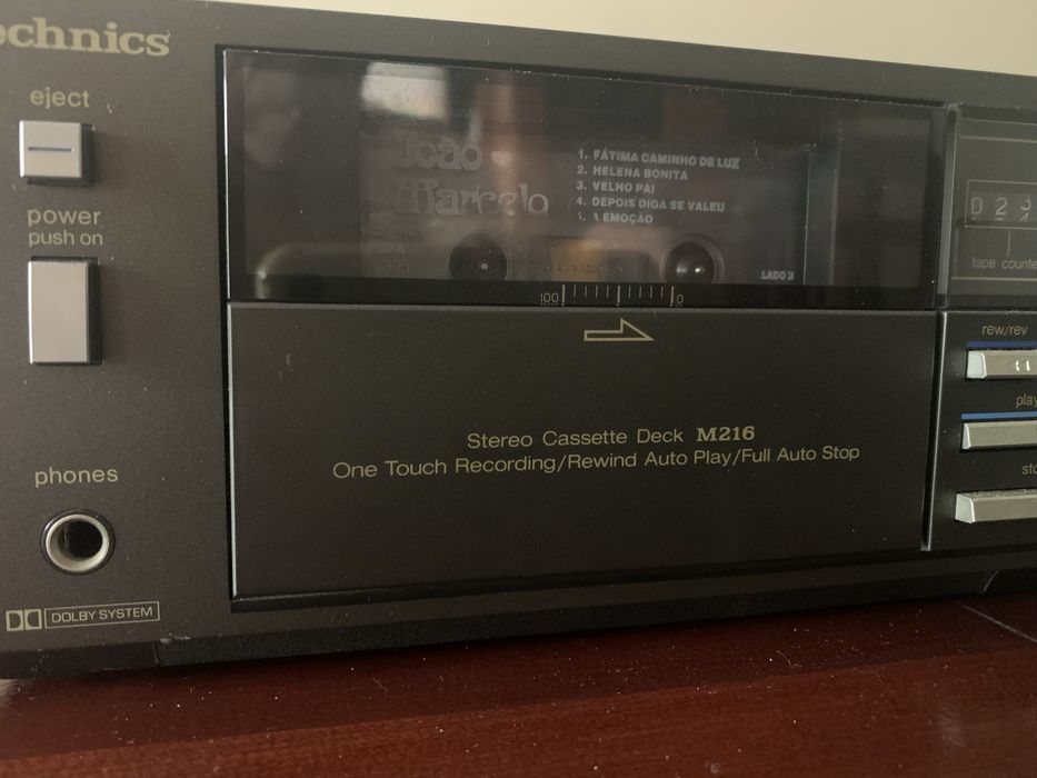 Deck de cassetes Technics RS-M216