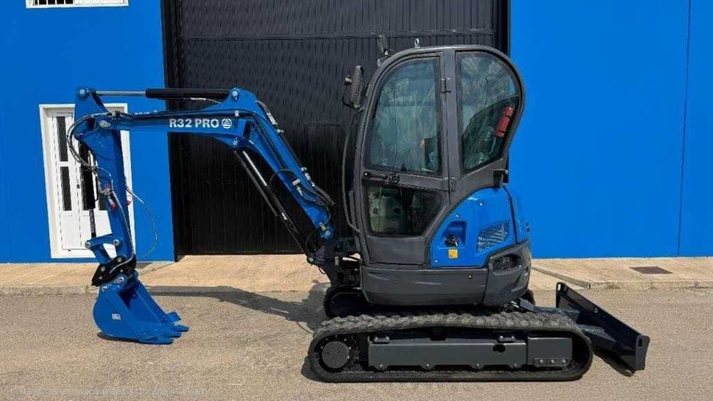 Kubota RIPPA R32 PRO