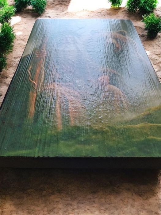 Панно на дереві «Велес — Хранитель Землі й Духів»