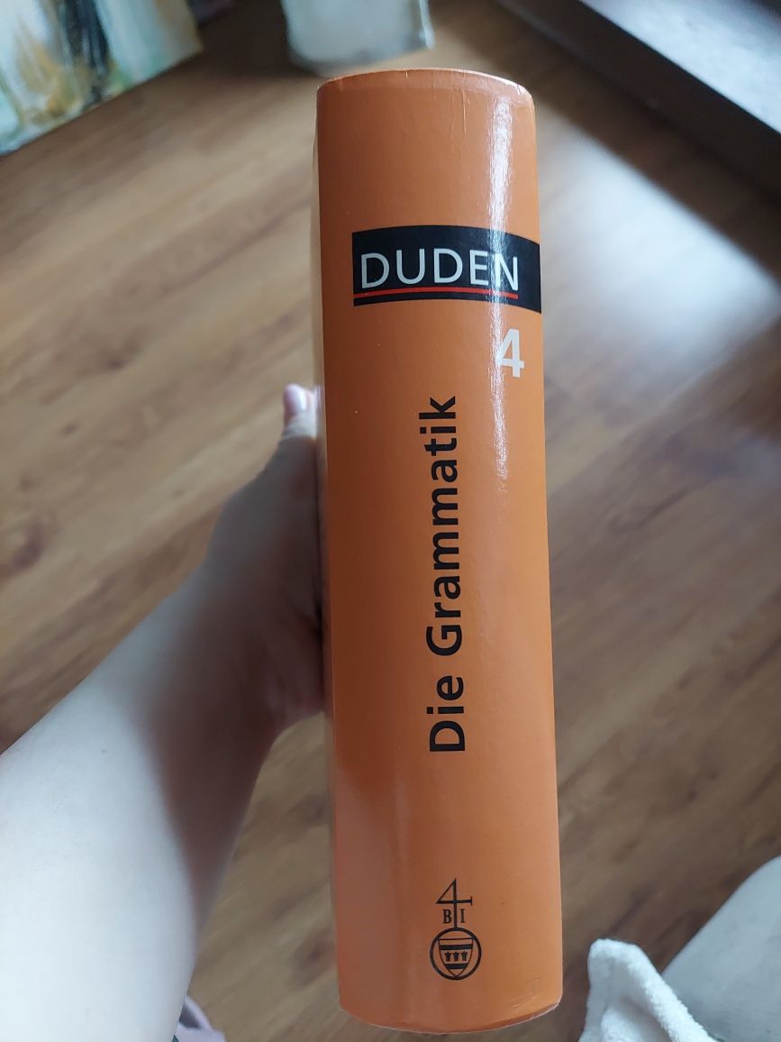 Duden Grammatik 4