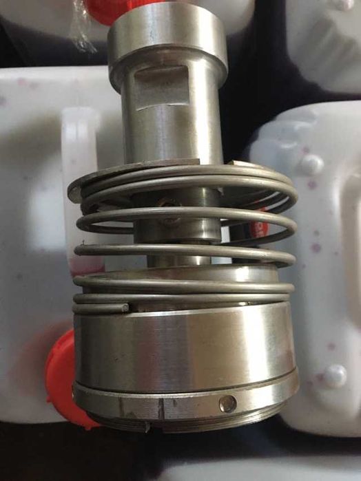 Продам укупорочные головки для розлива в ПЭТ бутылку Ф28