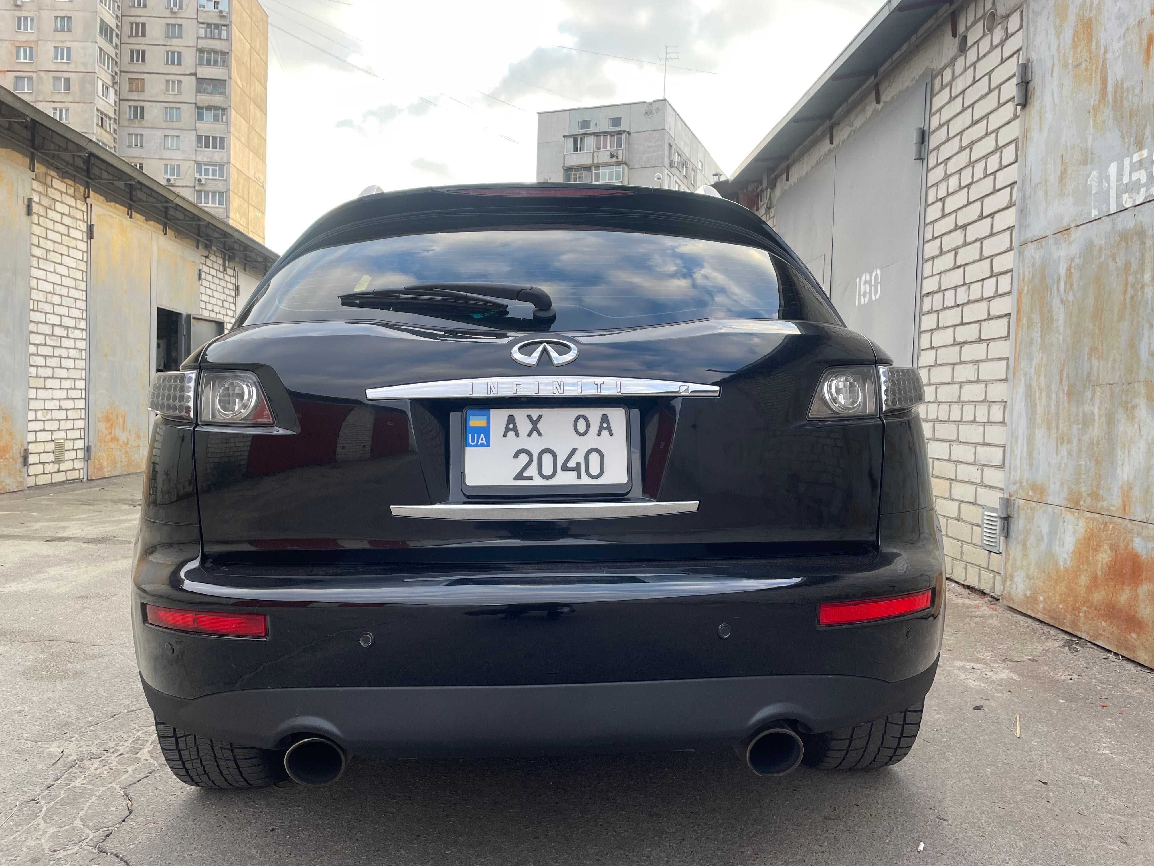 Продам Infiniti FX35