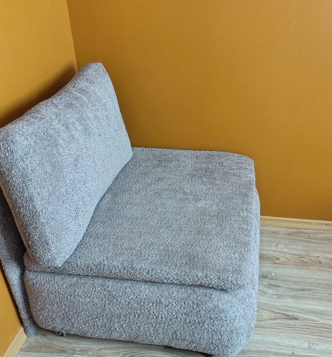 Sofa jednoosobowa z funkcją spania