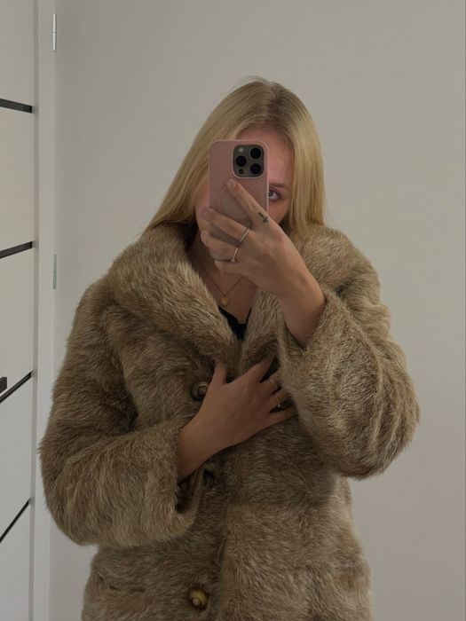 Naturalne futro vintage