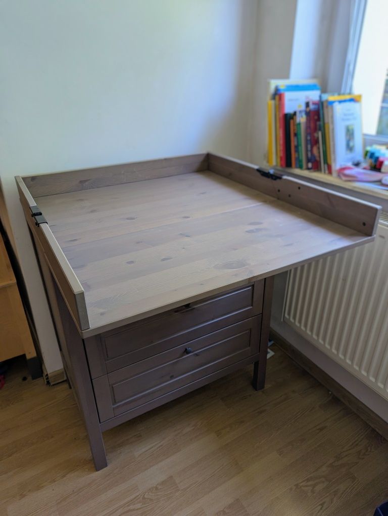 Ikea Przewijak Sundvik. Komoda z dwoma szufladami.