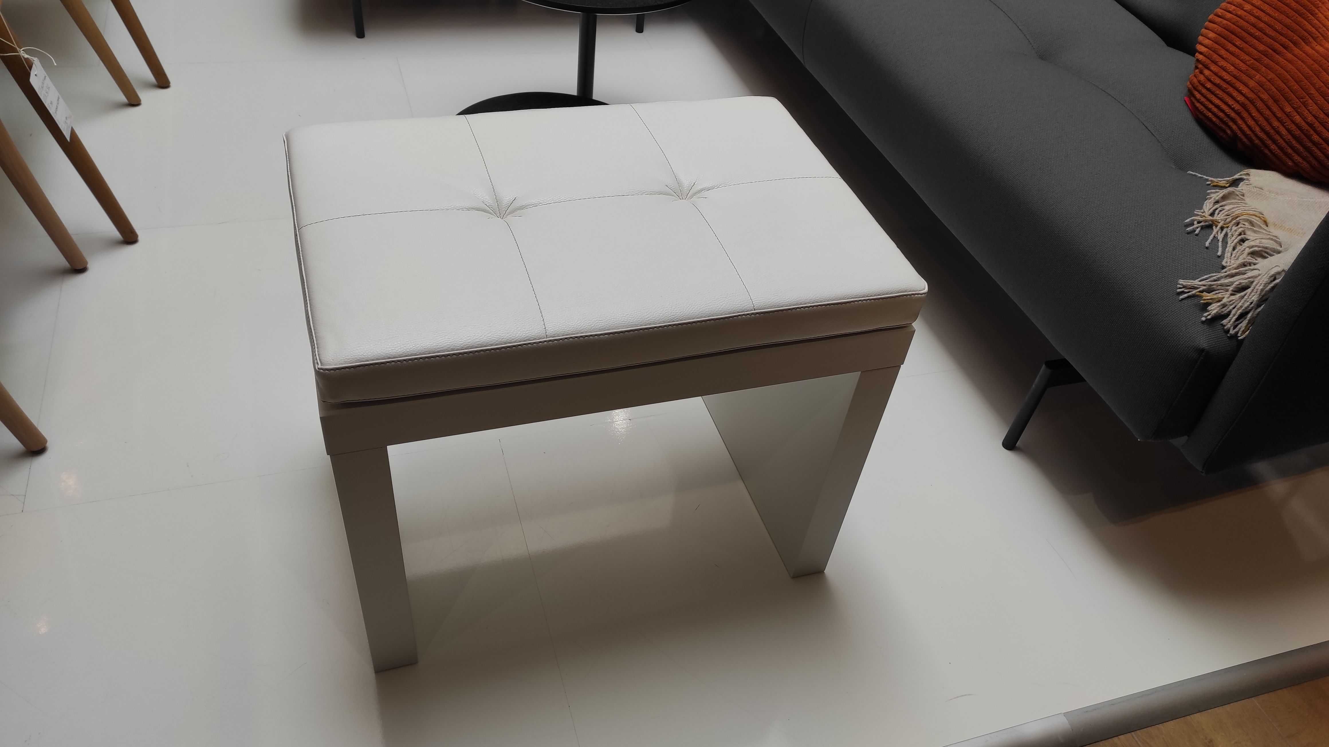 FLOAT biały taboret ławka z poduszką siedzisko Temahome