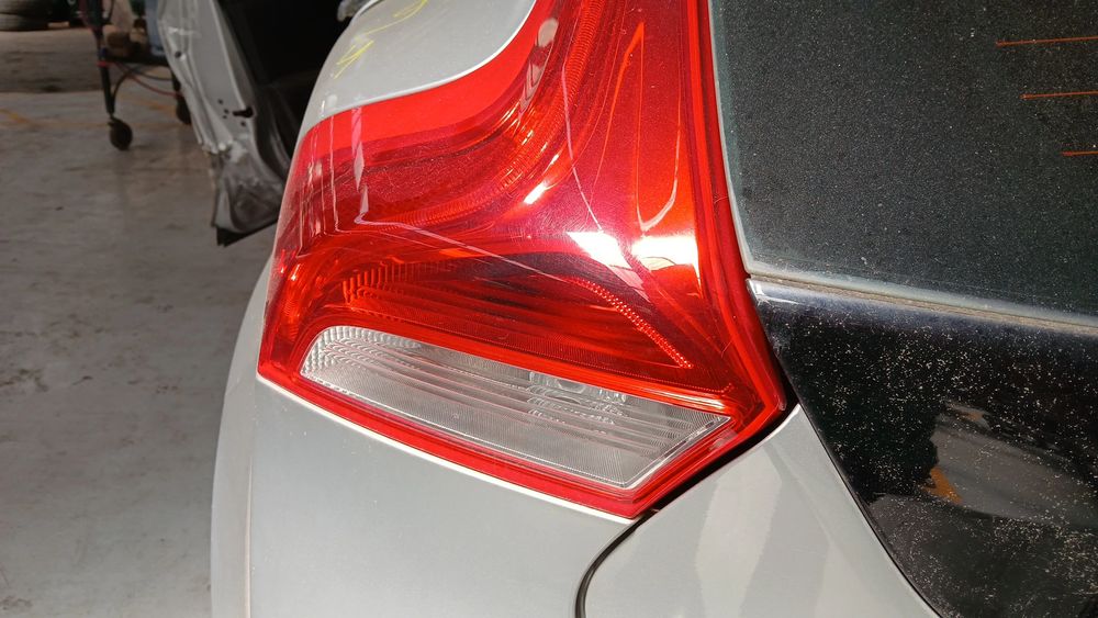 Farolim esquerdo VOLVO V40 Hatchback