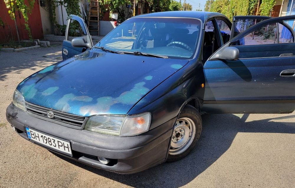 Продам Тоёта карина Е 2.0D