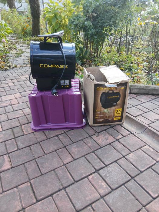 Електричний обігрівач COMPASS EN-30