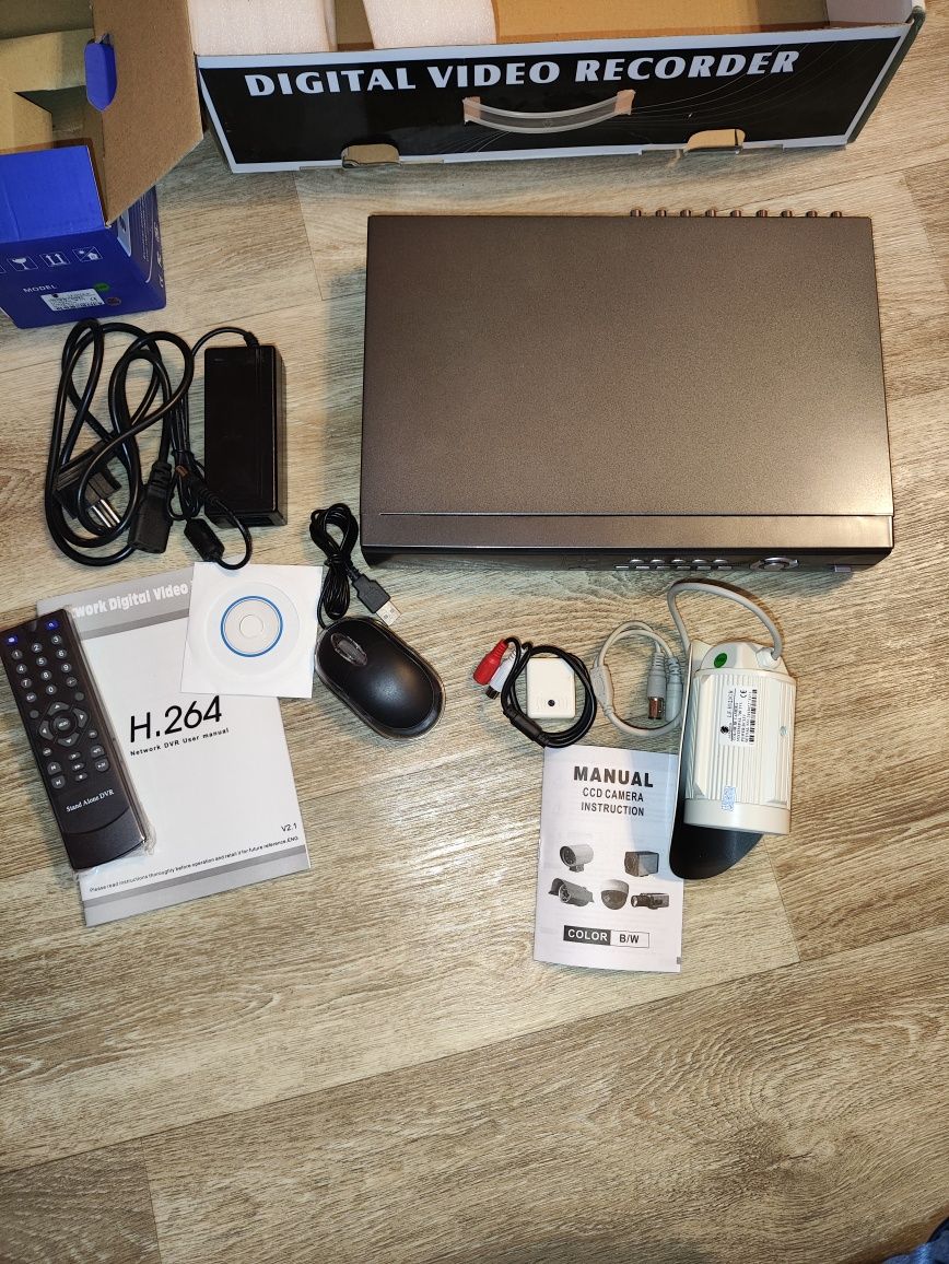 Видеонаблюдение DVR видеорегистратор + 4 камеры